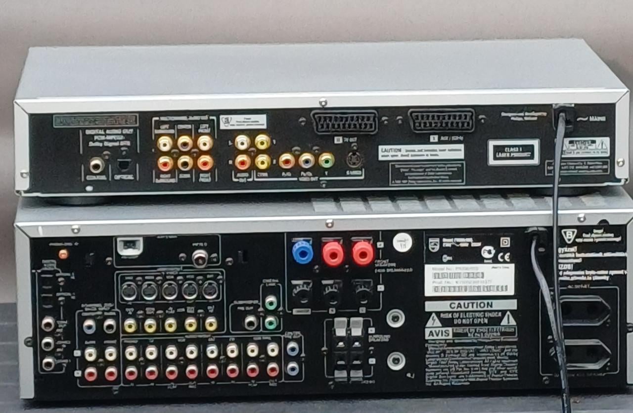 Philips matchline tun/versterker  met philips matchline dvd /cd speler