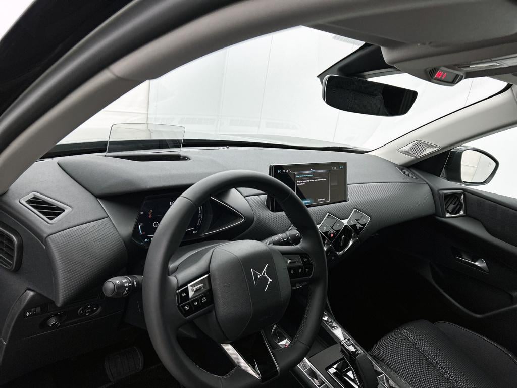 Ds Ds 3 e-tense bastille 54 kwh | camera | head-up display | stoelverwarmin