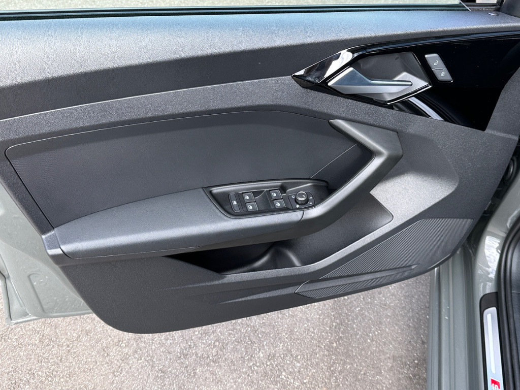 Audi A1 Sportback 30 tfsi 116pk s-tronic s-line | navi | virtual cockpit | 