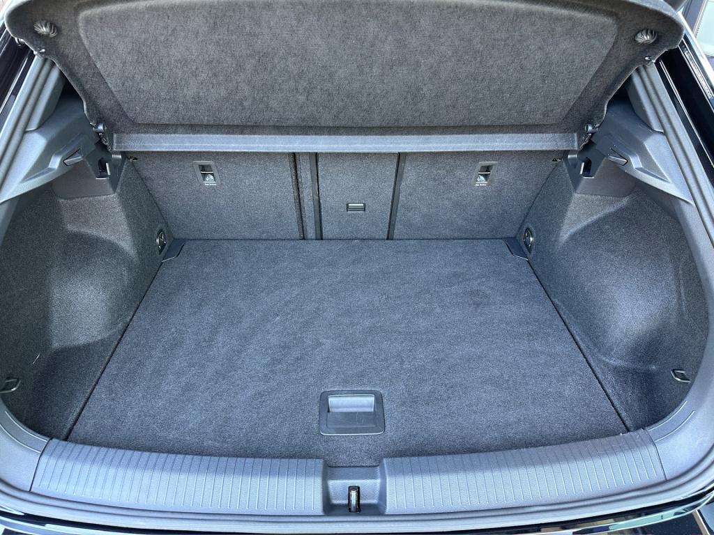 Volkswagen T-roc 1.5 tsi 150pk dsg r-line | camera | keyless | elek. achter