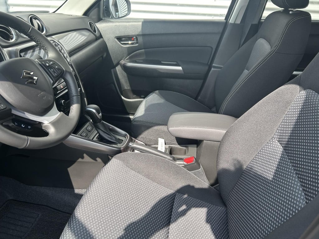 Suzuki Vitara 1.5 hybrid select automaat