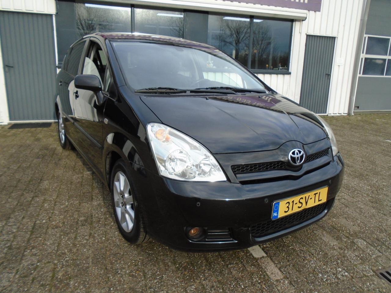 Toyota Corolla Verso 1.6VVTi 5 persoons