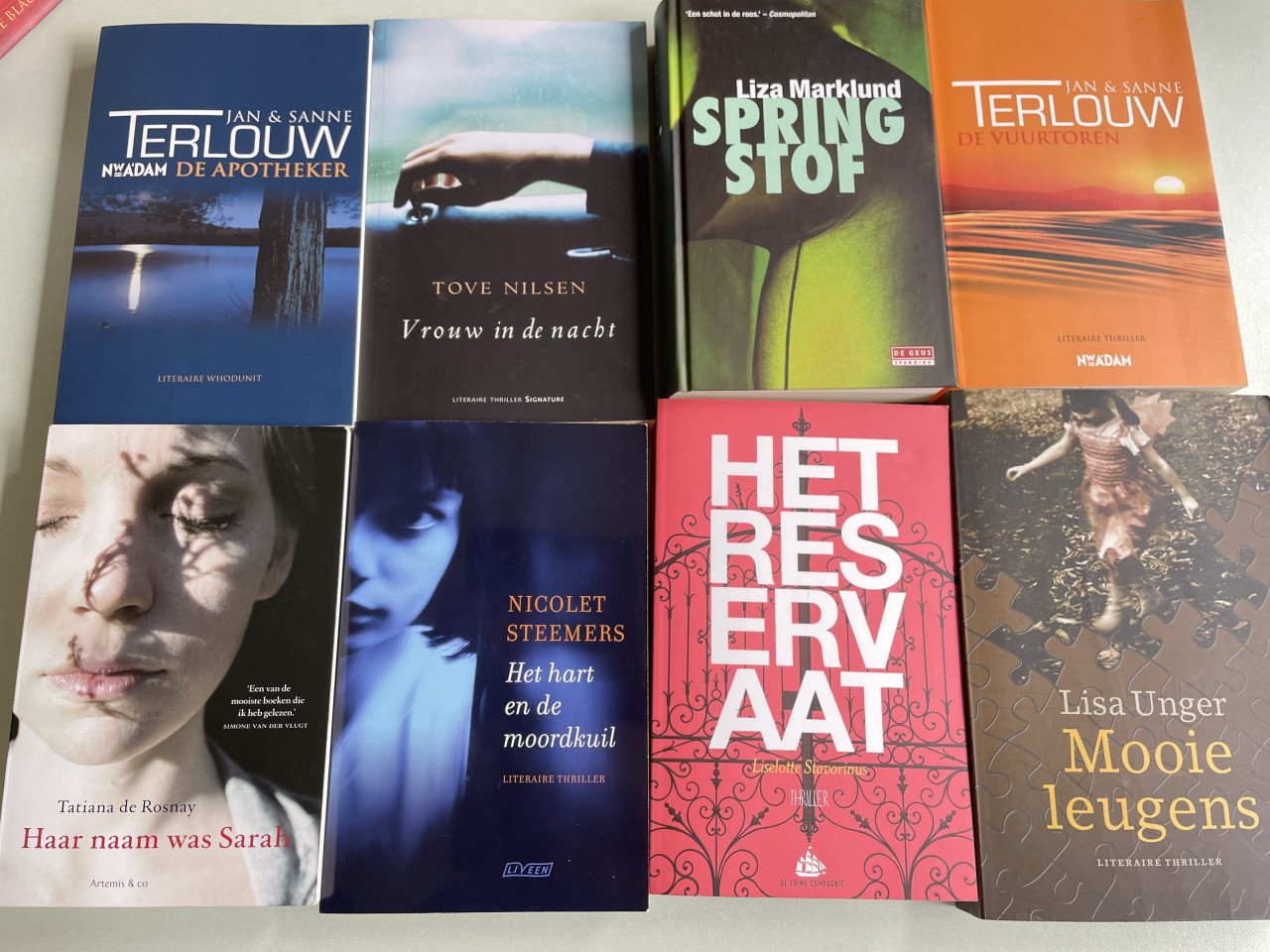 8 boeken van eerste lezer