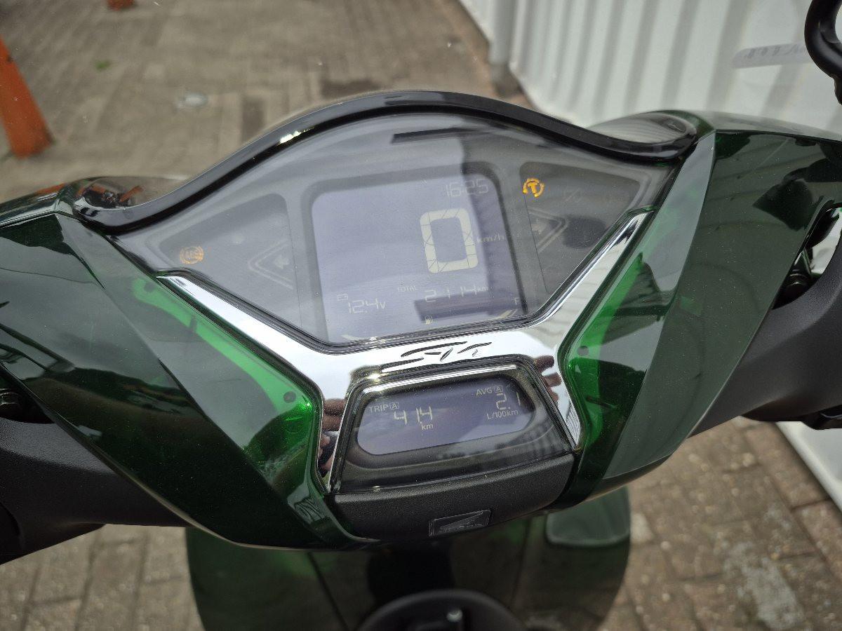 Honda SH125 Motorscooter uit 2024