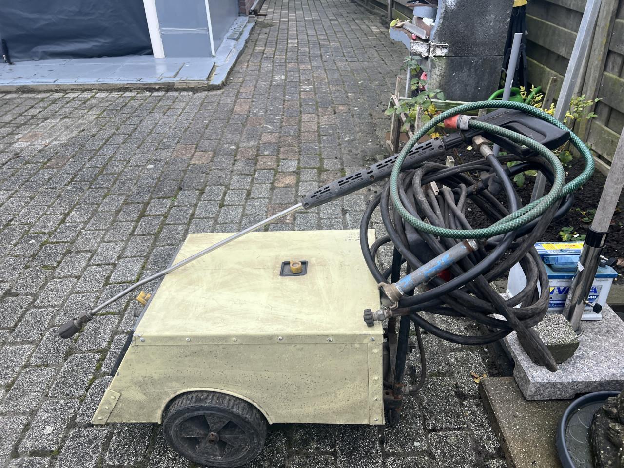 Te koop karcher hogedrukreiniger 1000HD krachtstroom