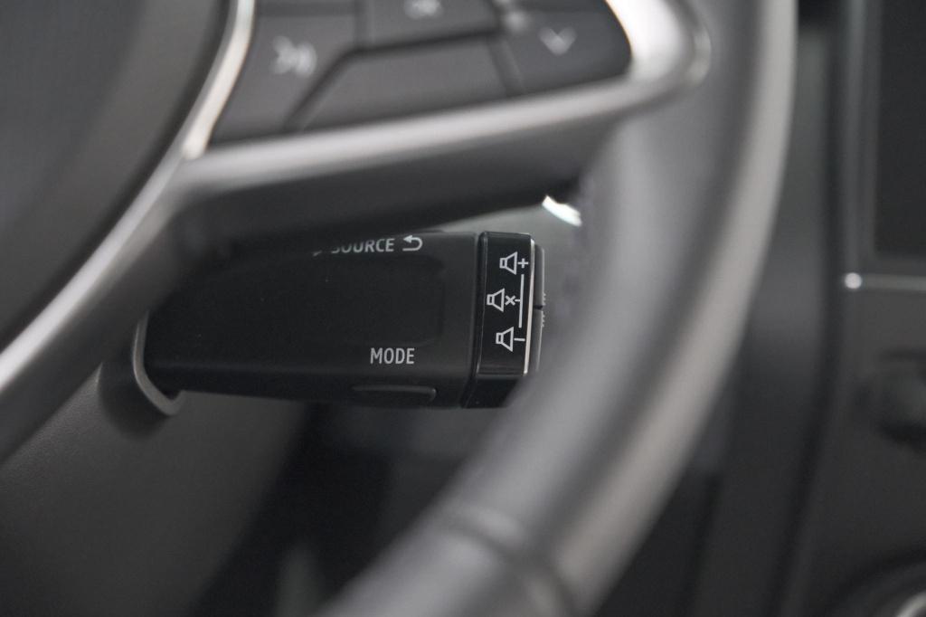 Renault Clio tce 90 gpf evolution | parkeersensoren | navigatie | apple car