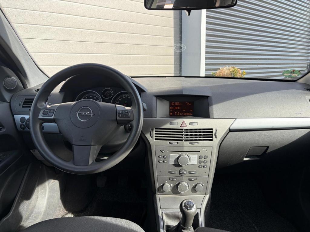 Opel Astra 1.6 edition/2e eigenaar/airco/cruise control/lichtmetaal/trekhaa