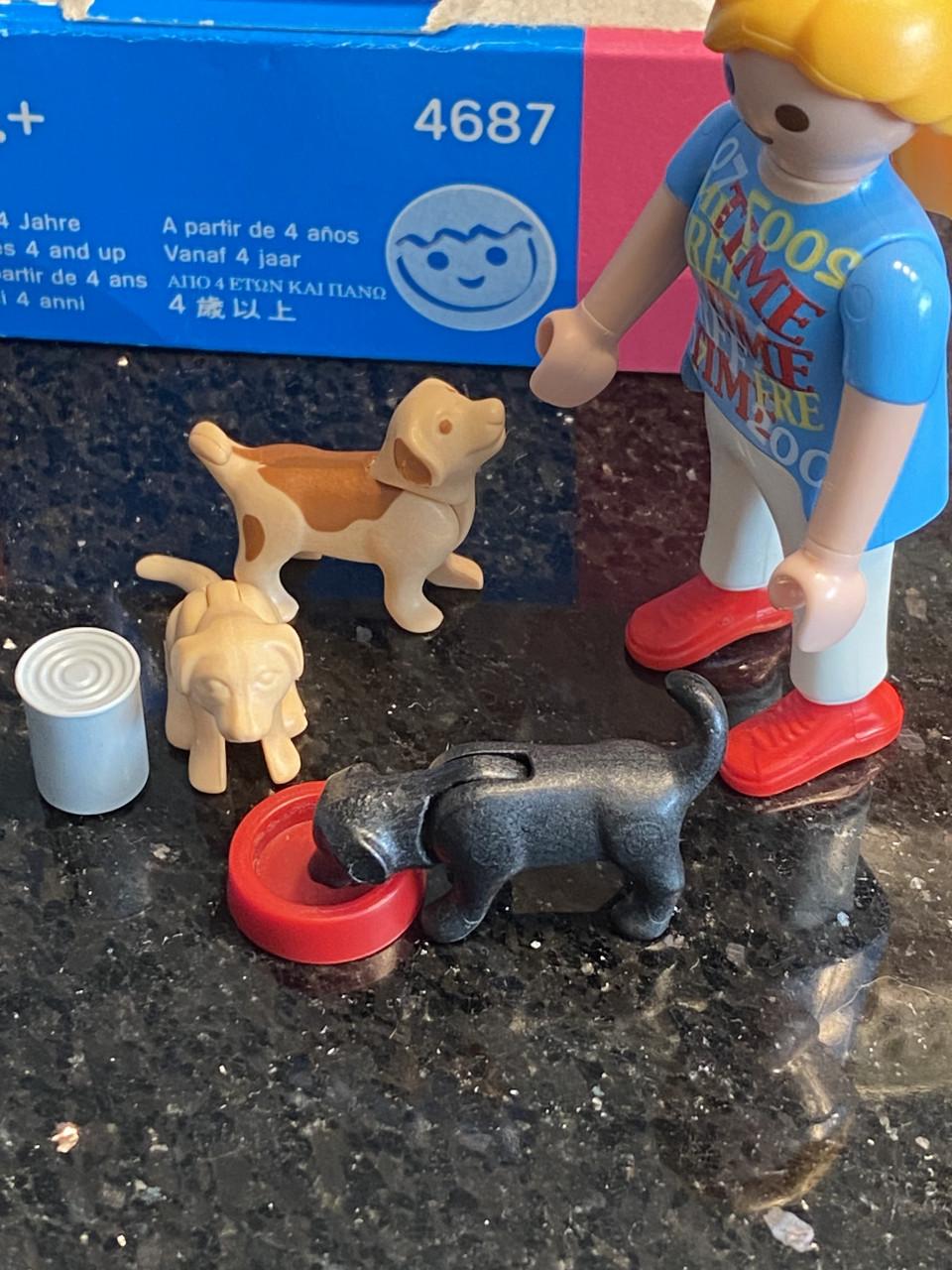 Playmobil 4687 mama met puppy’s
