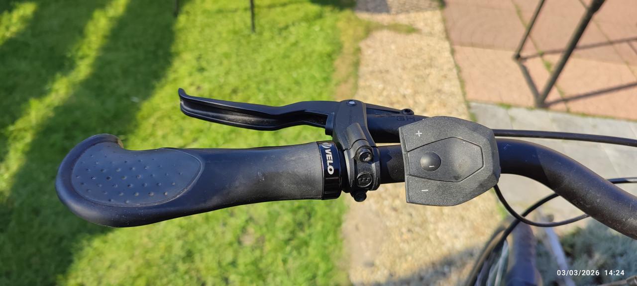 Shimano Nexus 8, Kalkhoff Agattu B8 fiets, Magura HS11 V+A