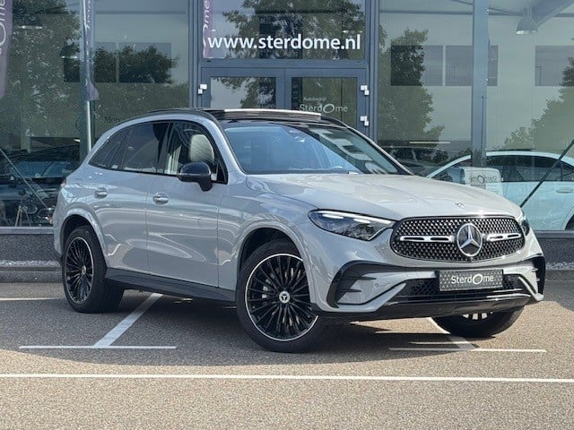 Mercedes-Benz Glc 300e 4matic amg line l panoramadak l night l memory l weg
