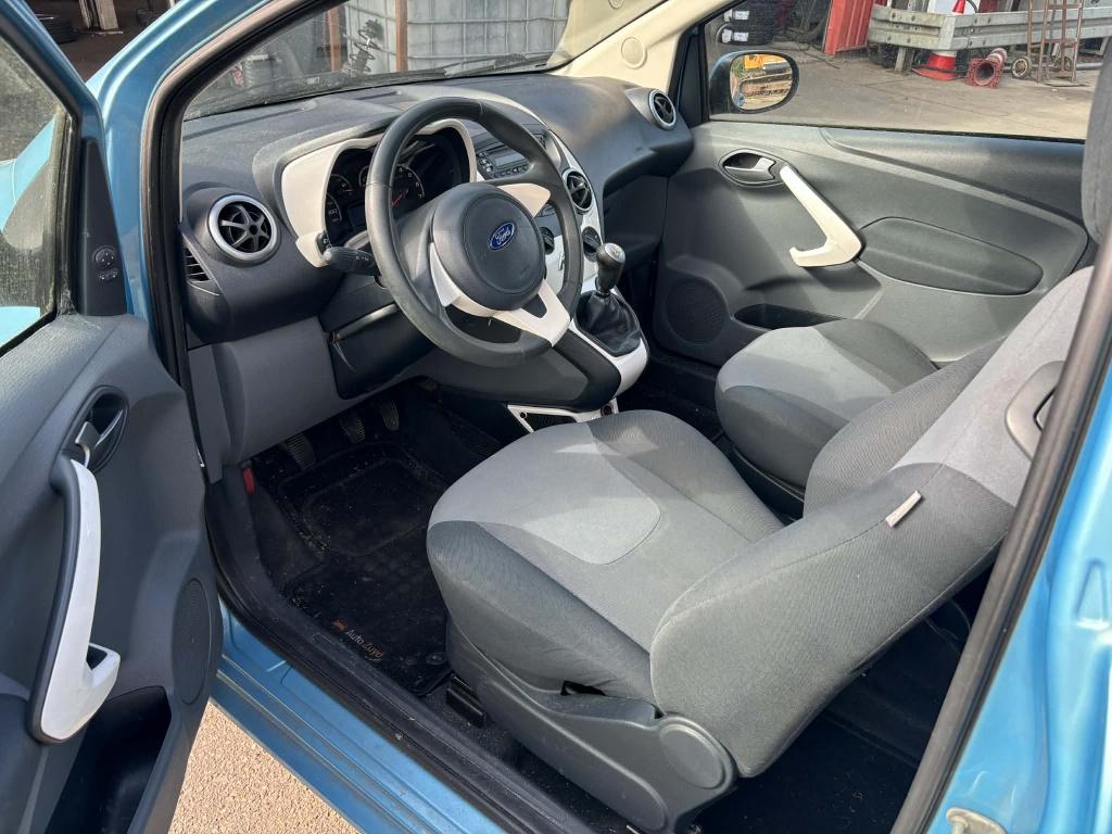 Ford KA 1.2 titanium