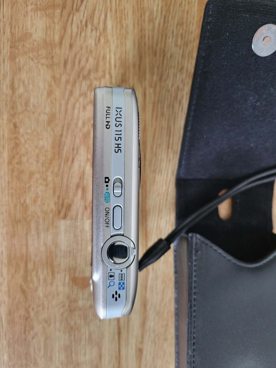 Camera  canon ixus 115 hs full hd