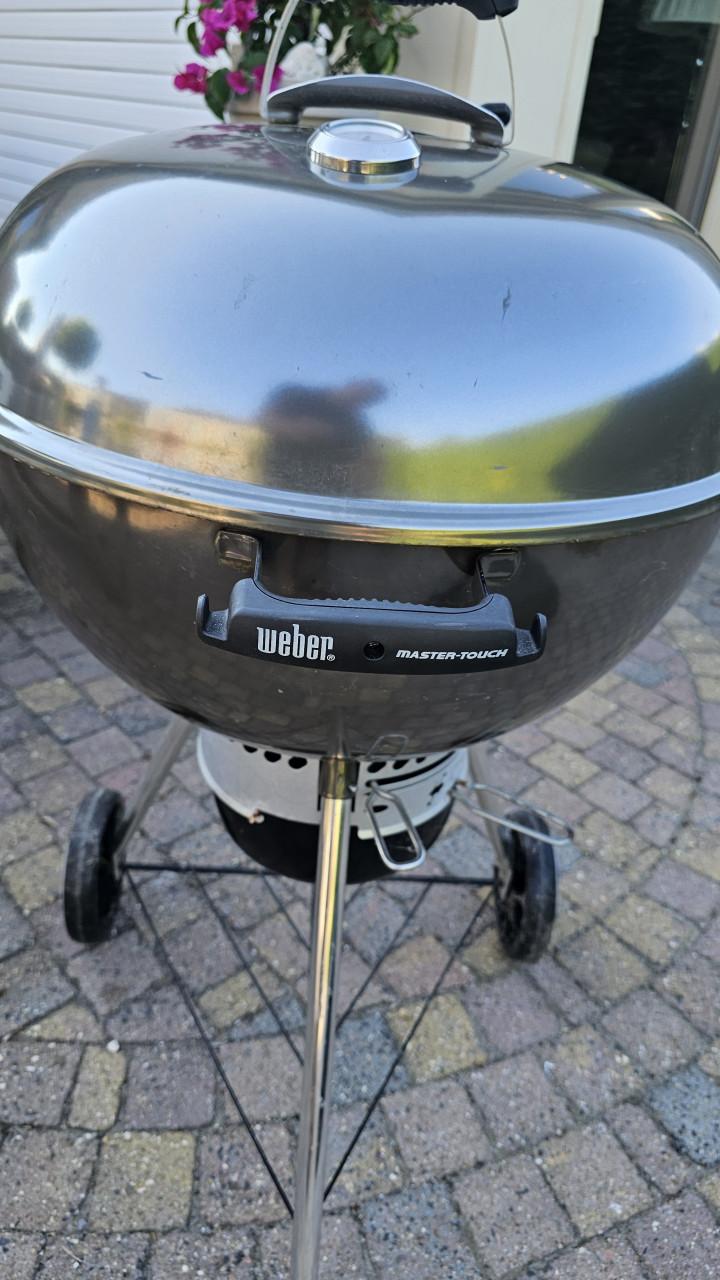 Weber Master touch barbecue