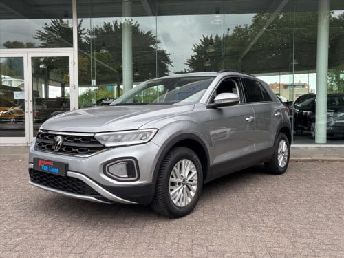 Volkswagen T-roc 1.0 tsi 110pk life| carplay| autom inparkeren|led| rijklaa