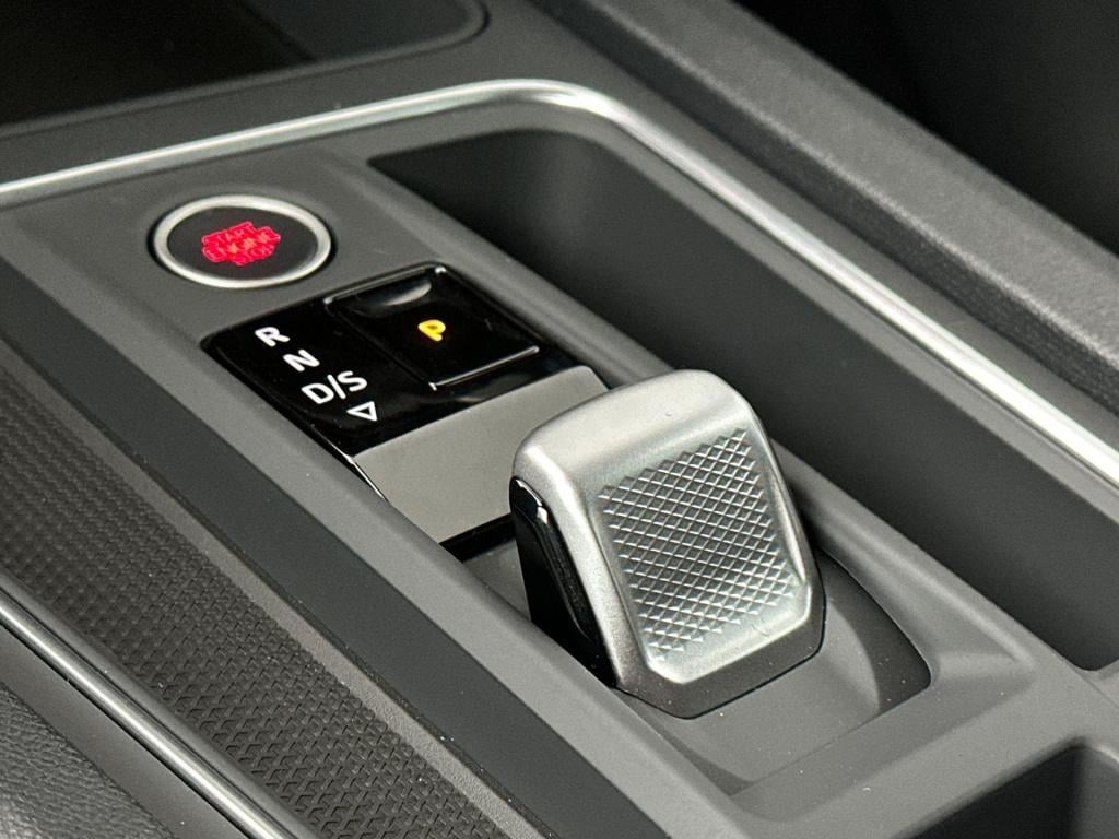 Seat Leon sportstourer fr business 1.5 tsi ehybrid 150 kw / 204 pk statio