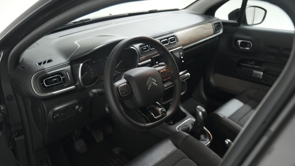 Citroen C3 puretech 82 feel edition | apple carplay | parkeersensoren | nav