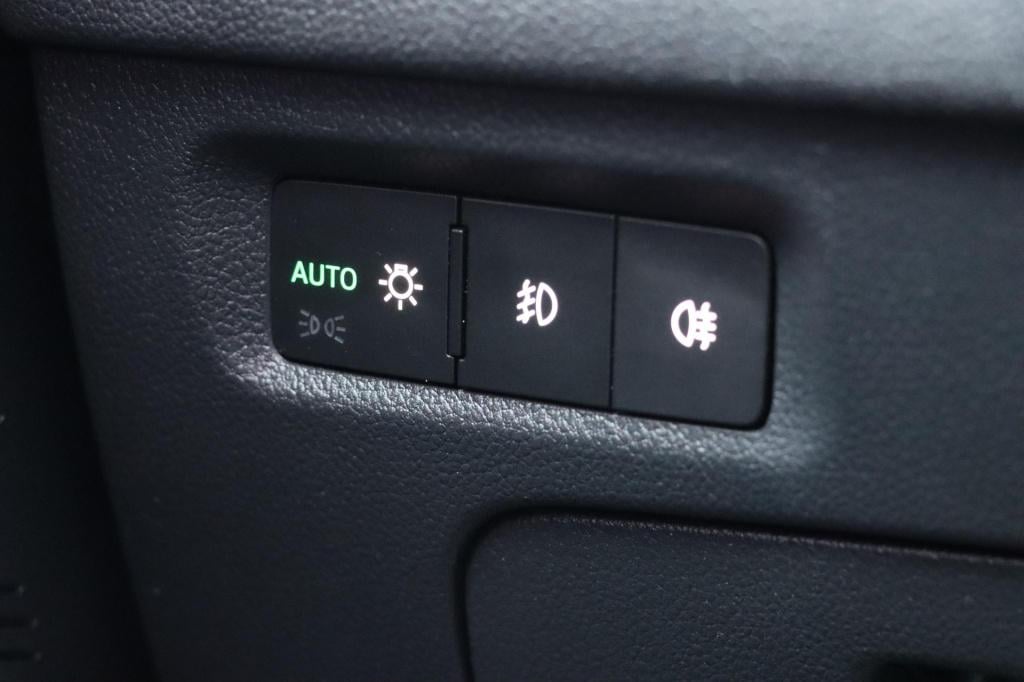 Skoda Octavia combi 1.4 tsi iv style 204pk dsg6