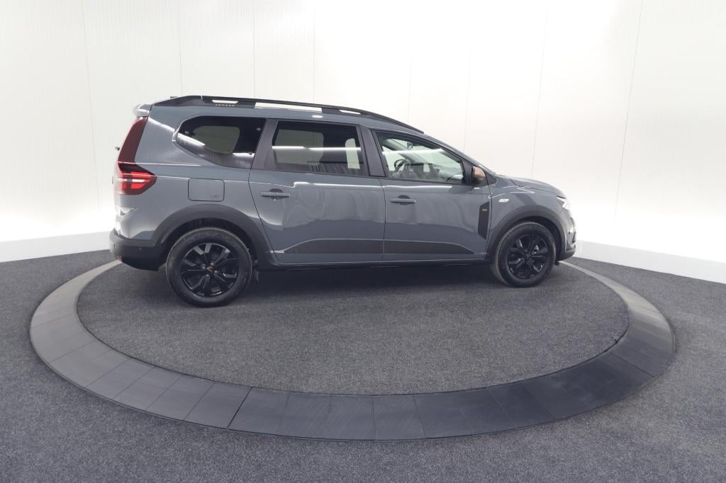 Dacia Jogger tce 110 extreme | 7 zitplaatsen | camera | dodehoekdetectie | 