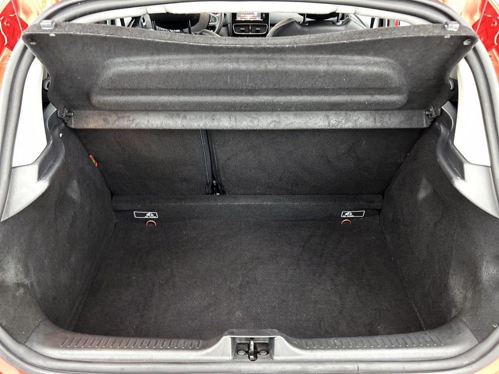 Renault Clio 0.9 tce zen | lage kilometerstand | airco | cruise control
