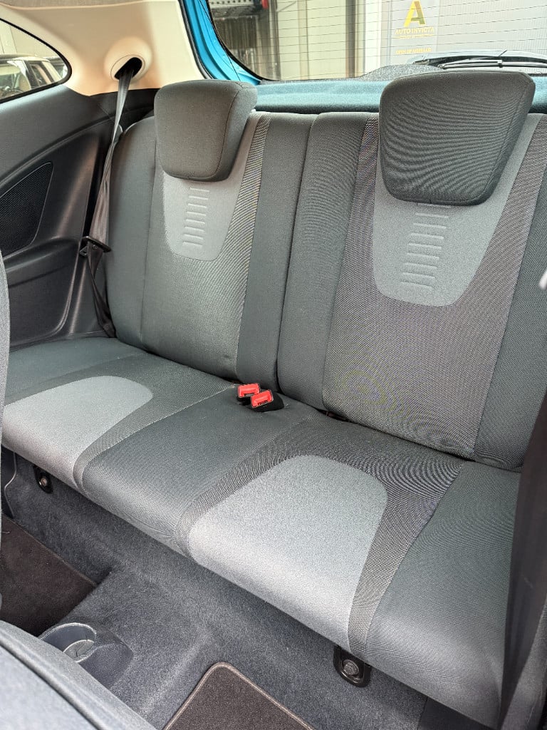 Ford KA 1.2 - titanium x - airco
