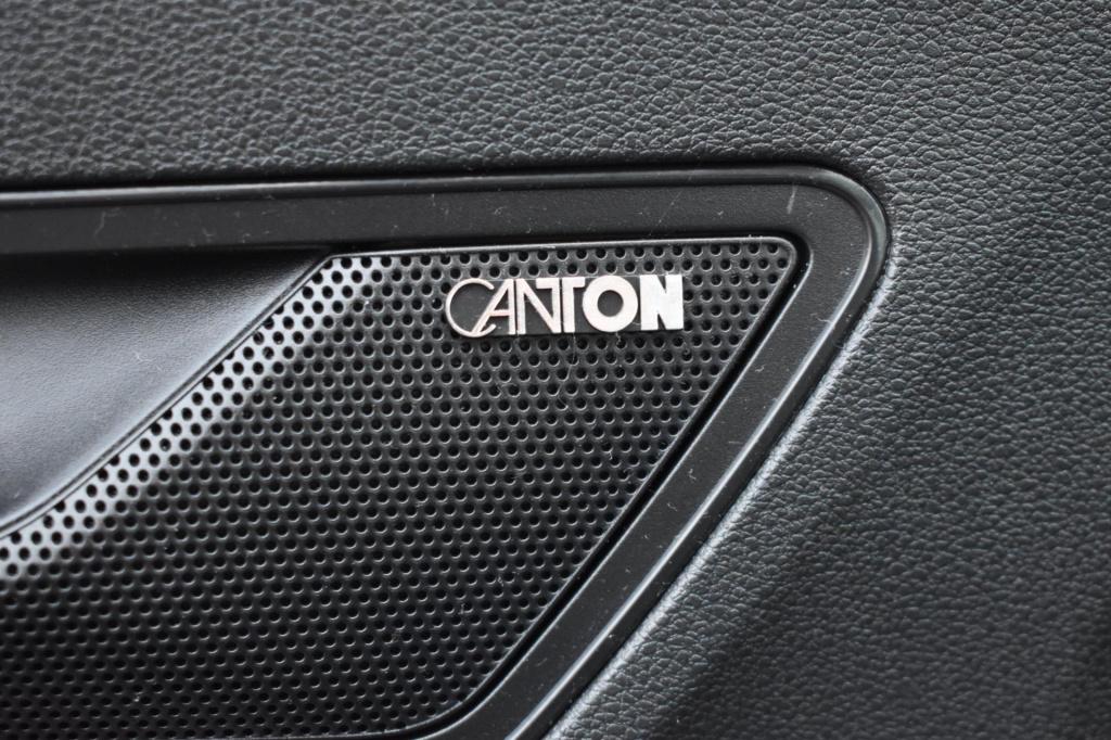 Skoda Karoq 1.5 tsi act sportline | trekhaak | camera | nap | canton | appl