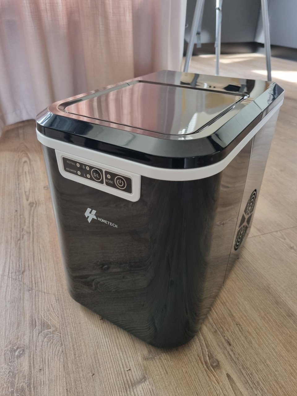 Ijsblokjes maker | Ice cube maker