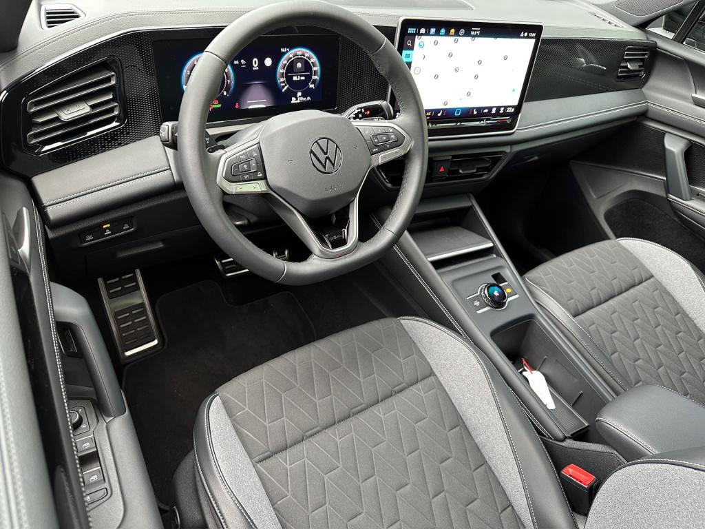 Volkswagen Tiguan 1.5 etsi 150pk dsg goal | trekhaak | 360 camera | iq ligh