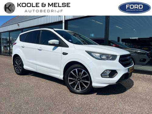 Ford Kuga 1.5 ecoboost 150pk 2wd st line ,panodak , trekhaak , carplay