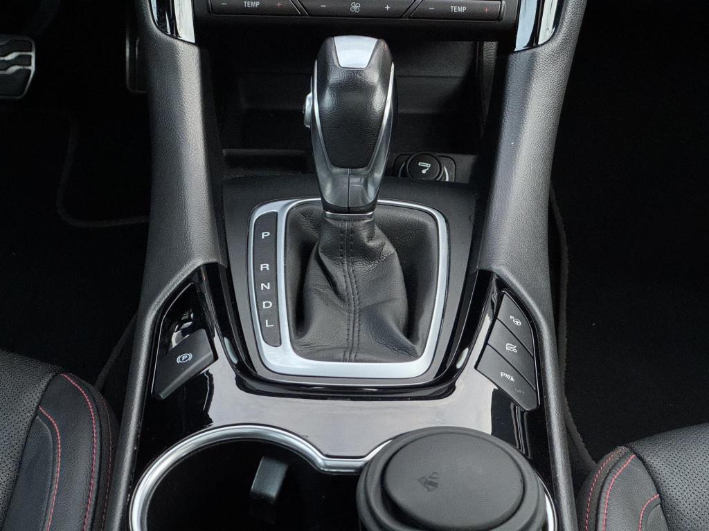 Ford Mondeo wagon 2.0 ivct hev st-line nl-auto, panoramadak + afneembare tr