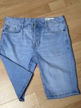 Denim Co dames korte spijkerbroek maat 28/29