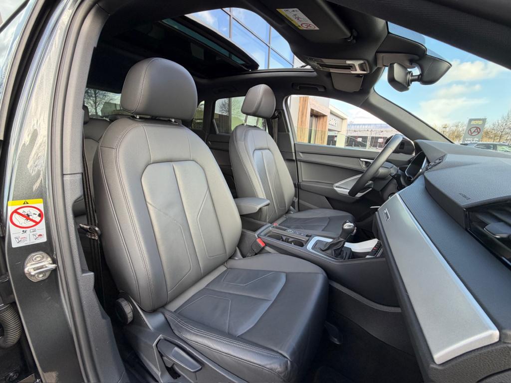Audi Q3 45 tfsi e s-line | panoramadak | leder | sonos | carplay | led | ca