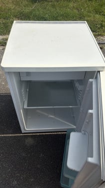 Tafel model koelkast vrijsraand