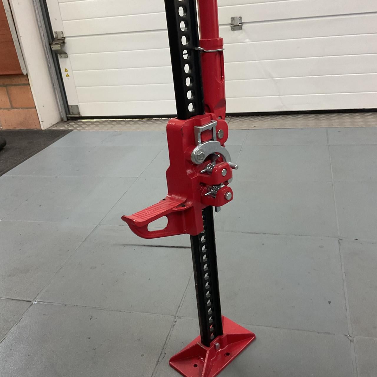 DOMMEKRACHT, HEFWERKTUIG gereedschap