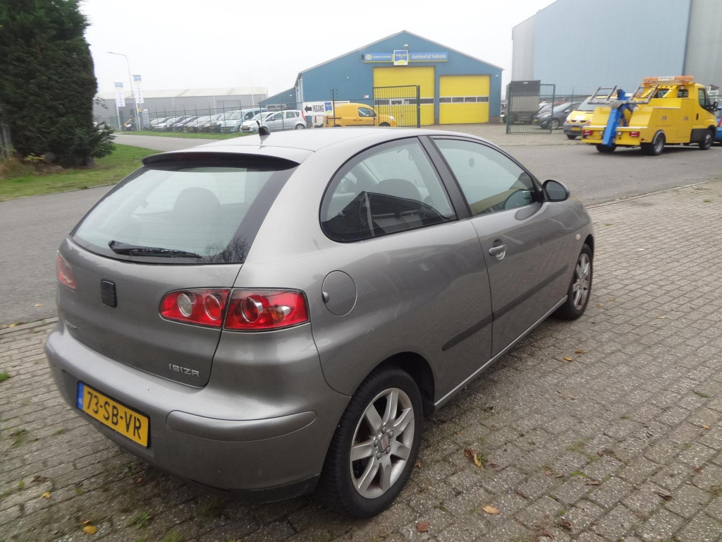 Seat Ibiza 1.4-16v stylance