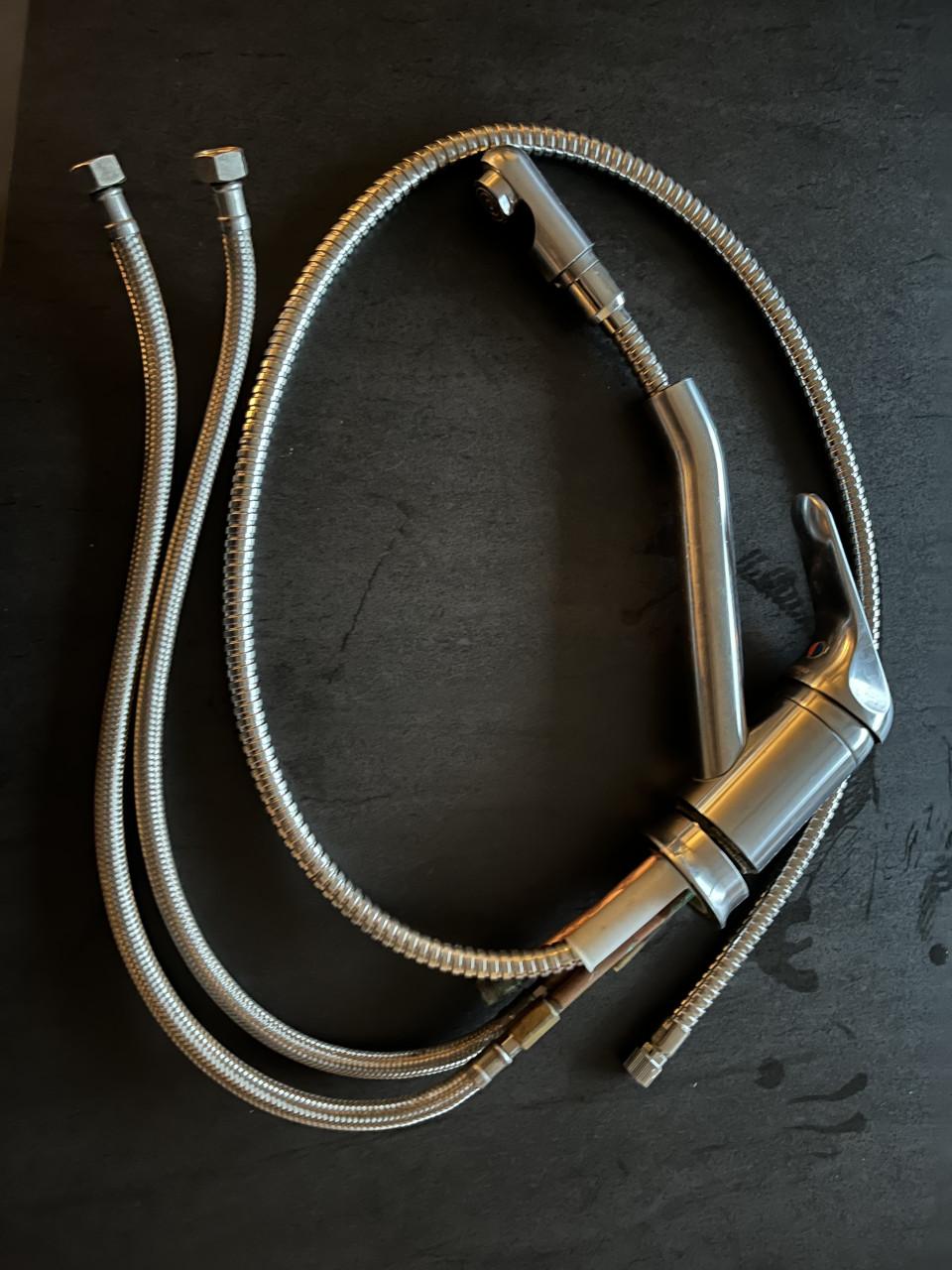 Keukenkraan met uittrekbare sproeier