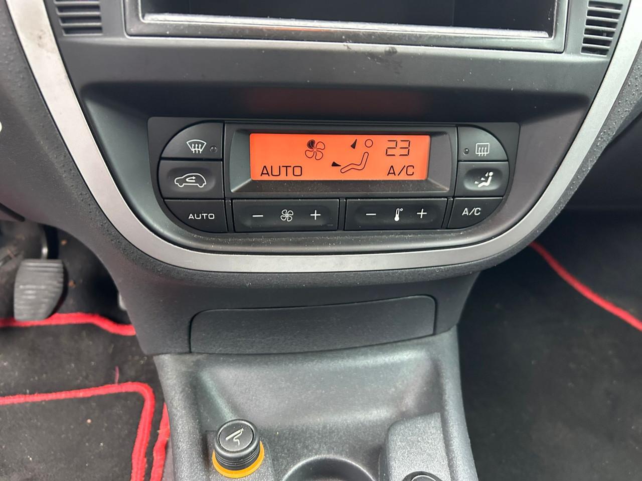 Citroen C2 1.4i VTR MOOIE AUTO!