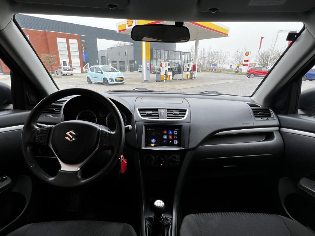Suzuki Swift 1.2 comfort easss apple carplay / android auto stoelverwarming