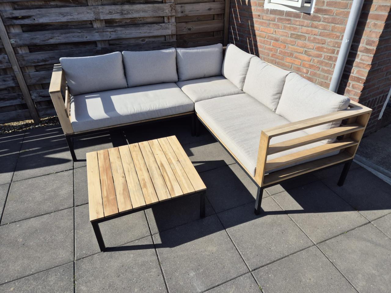 Loungeset 210 x 210 cm (Bezorging mogelijk)