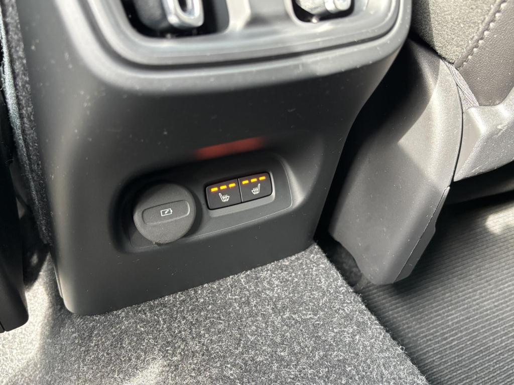 Volvo XC40 2.0 t4 r-design