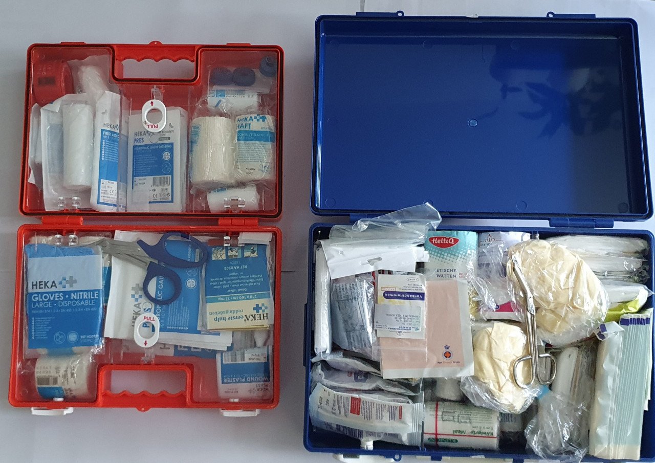 2× BHV - Bedrijfs-Verbanddoos