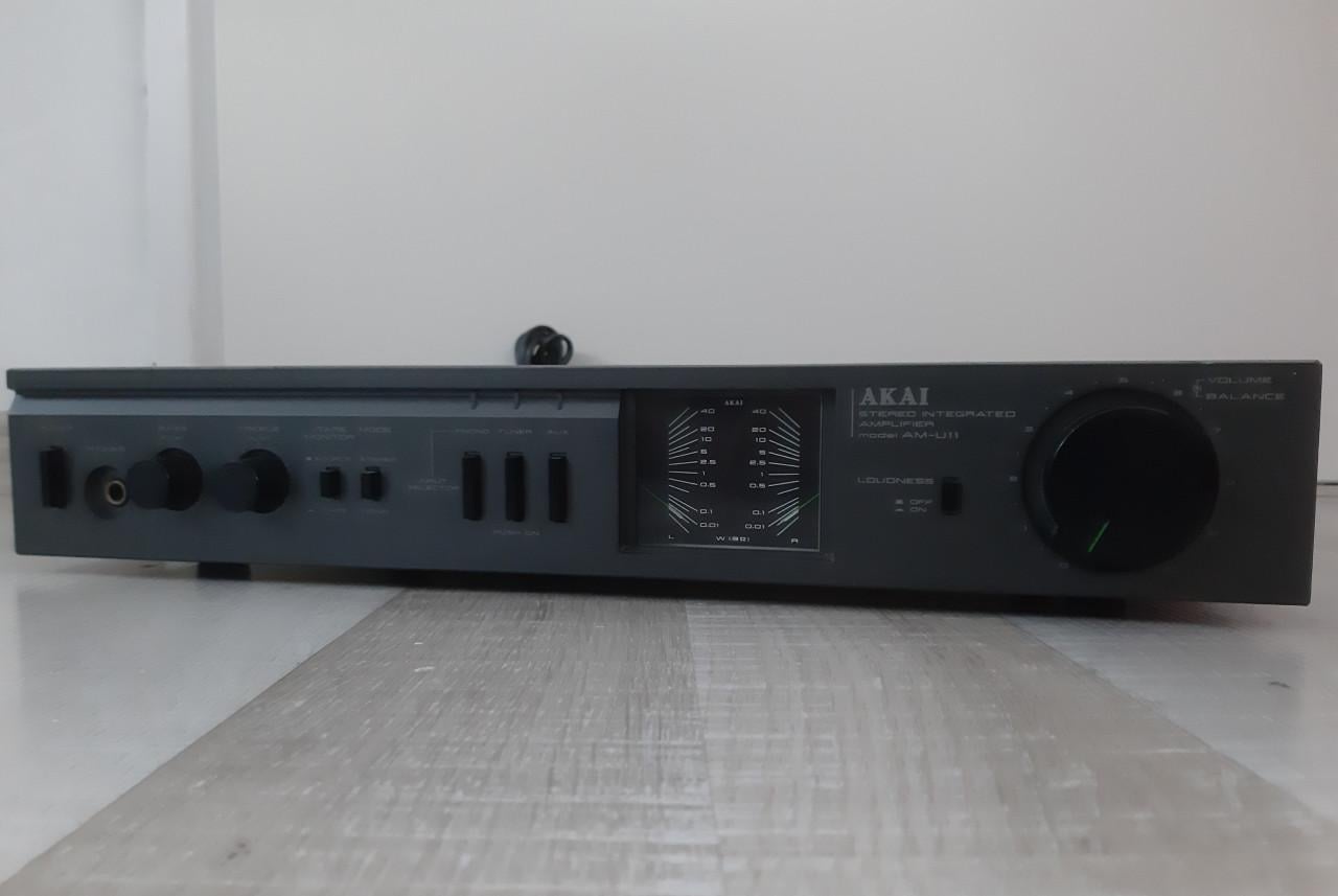 Akai AM-U11 Stereo Versterker
