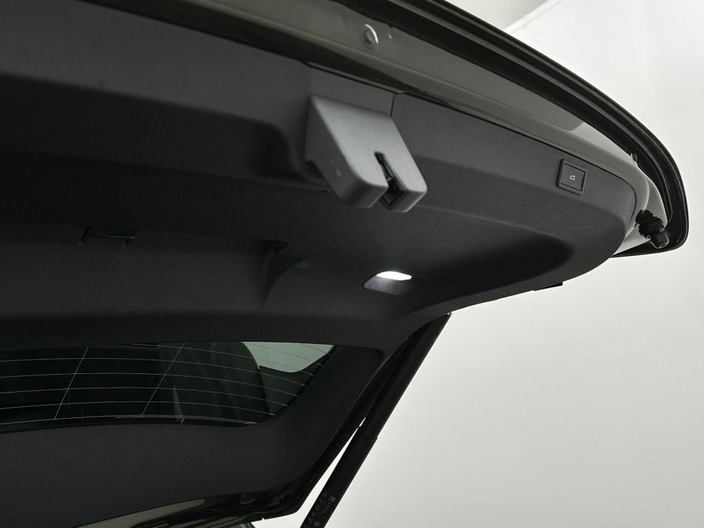 Skoda Peaq business edition elektromotor 210 kw / 286 pk suv