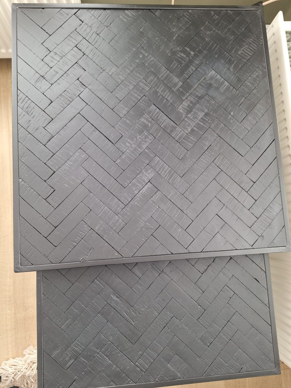 Mooie set salon/ bijzettafels Zwart hout met stalen poten/frame
