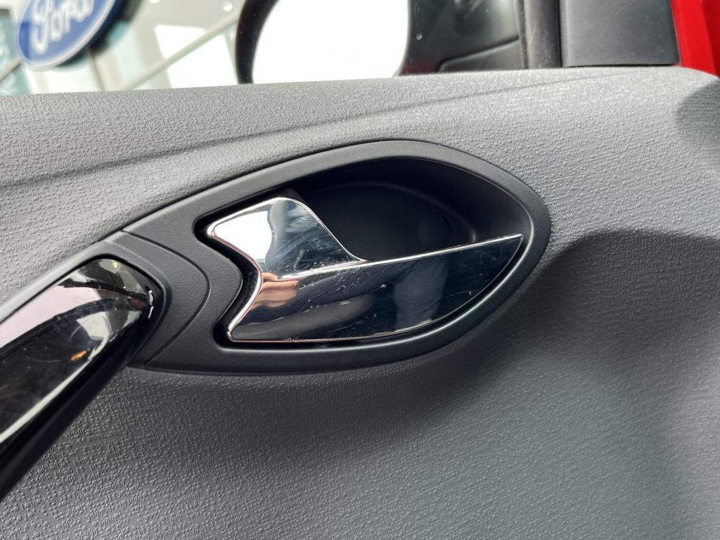 Ford KA 1.2 metal start/stop | incl. set winterbanden | climate control | v