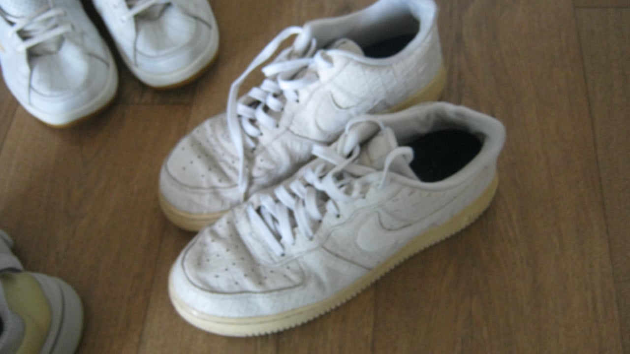 TE KOOP 5X MERK SCHOENEN MAAT 44 MOGEN ALLE 5 WEG VOOR 40 EURO