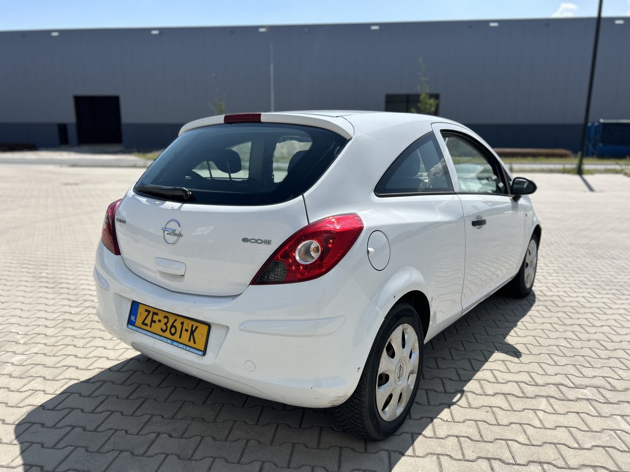 Opel Corsa 1.0-12V Business/JAAR APK/