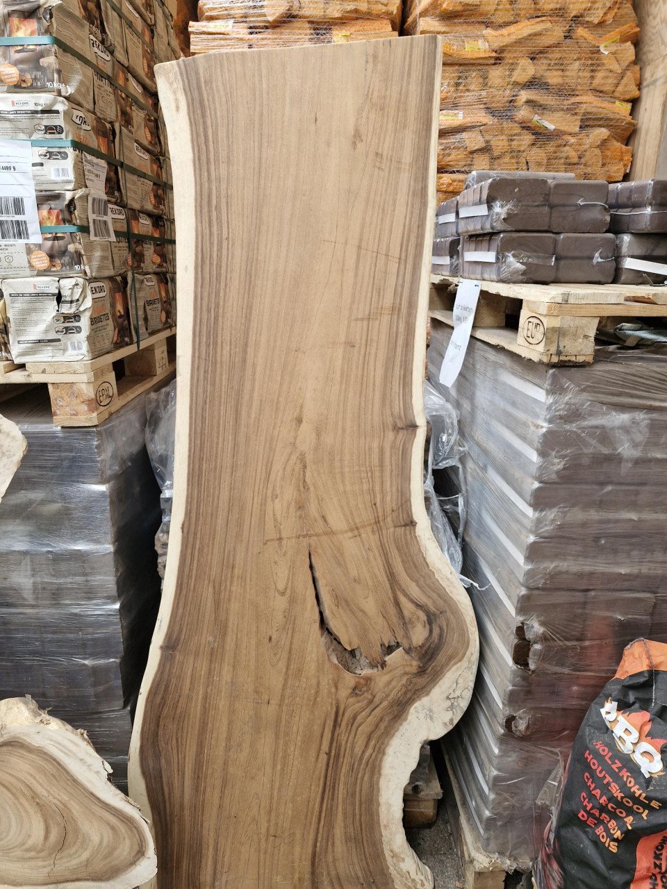 Tafels van suar hout