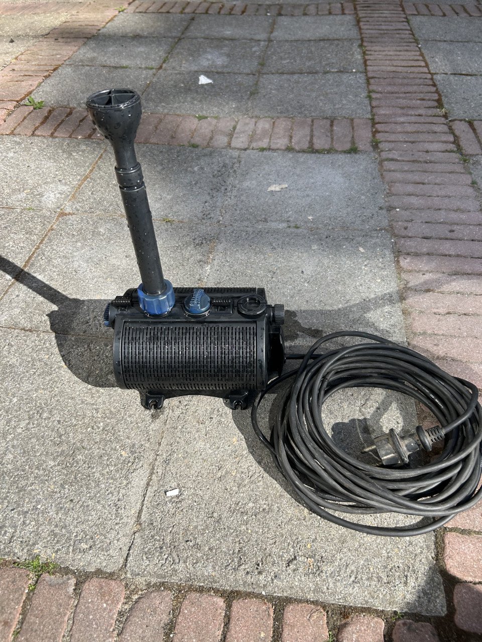 Te koop oase nautilus 50 klein fontein pompje  550 lpu  8 watt