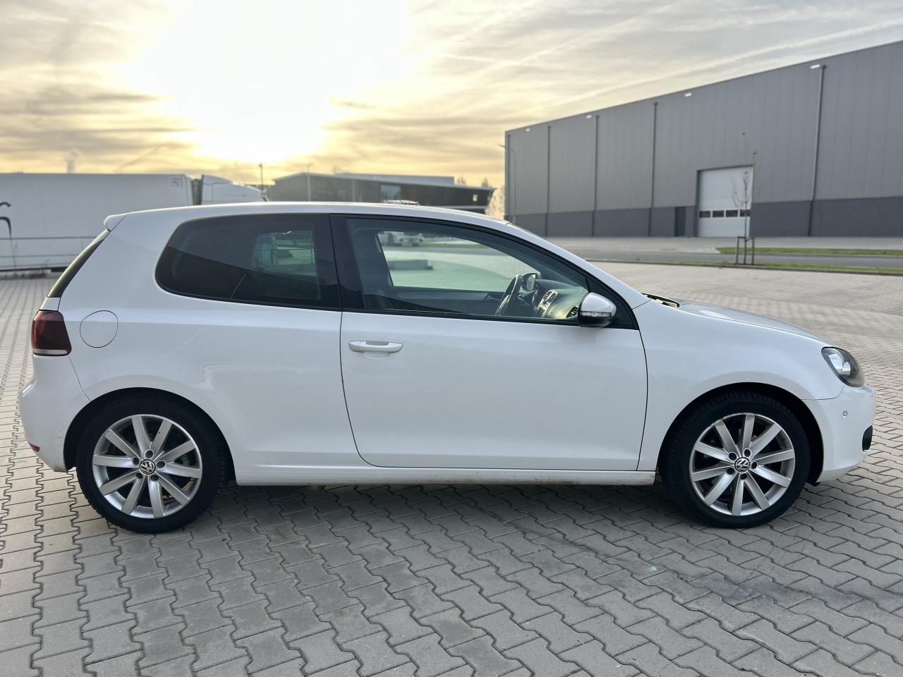 Volkswagen Golf 1.4 TSI Highline|CARPLAY/STOELV.|TREKH.