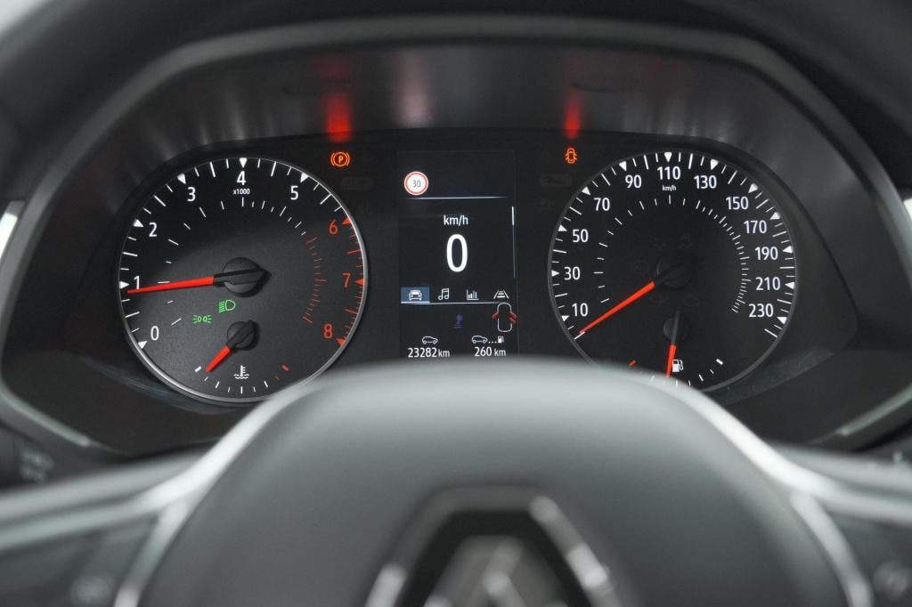 Renault Captur tce 90 evolution | parkeersensoren | apple carplay | climate